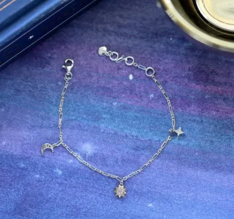 Céleste Golden Petite Charm Figaro Bracelet