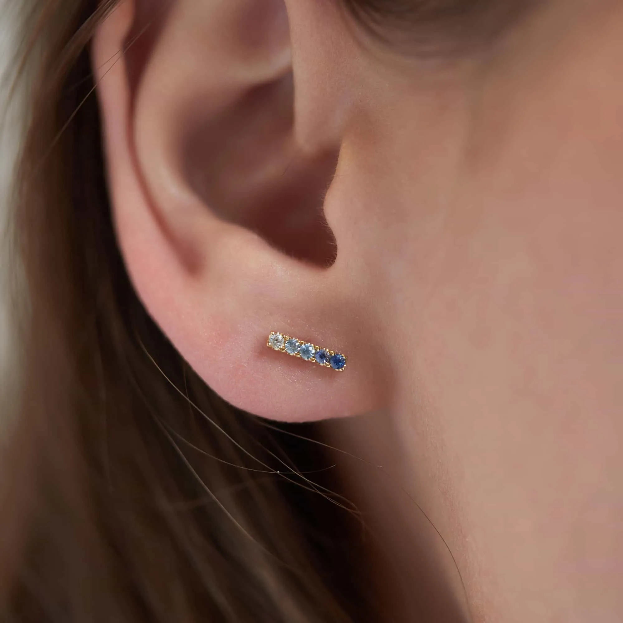 Ombre Bar Studs Sapphire