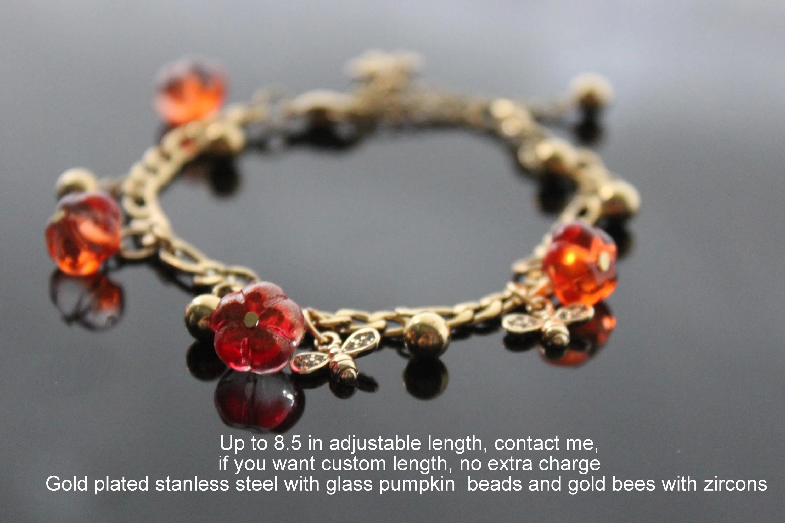 Pumpkin jewelry set with little bees